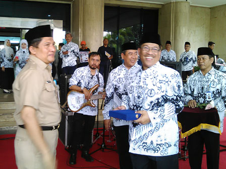 Pencarian PGRI Kebumen - Persatuan Guru Republik Indonesia Cabang Kabupaten Kebumen